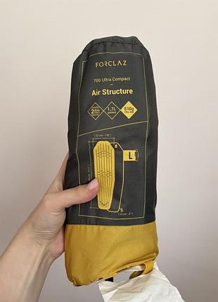 Туристичний надувний мартрас від forclaz 700 ultra compact air structure insulated sleeping pad