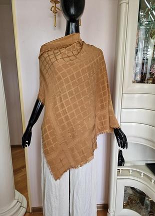 Колекційна вінтажна косинка/шаль fendi. 100% шовковий жакард (оригінал)