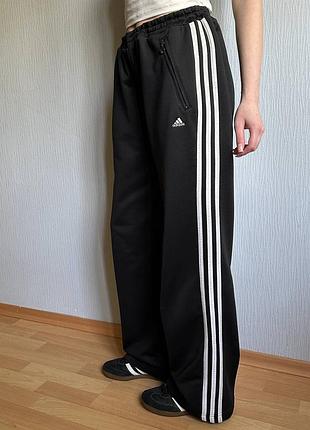 Штани adidas