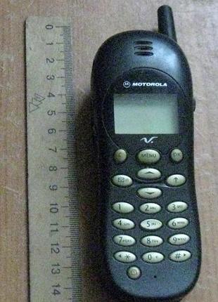 Мобильный телефон motorola v2288