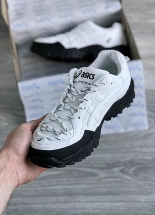 Asics gel-pickax white 4