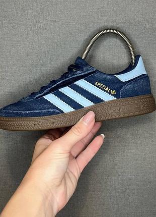 Кросівки adidas spezial 30 р