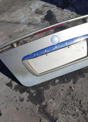 Подкрашена с баллончика крышка багажника кришка ляда джили ск geely ck джілі оригинал бу разборка