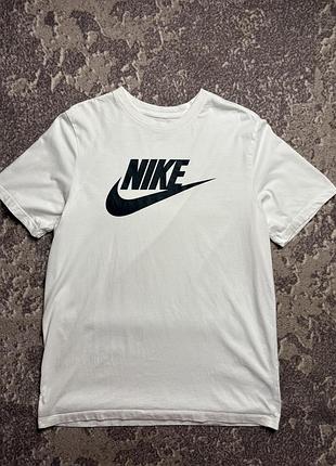 Футболка nike оригінал l розмір