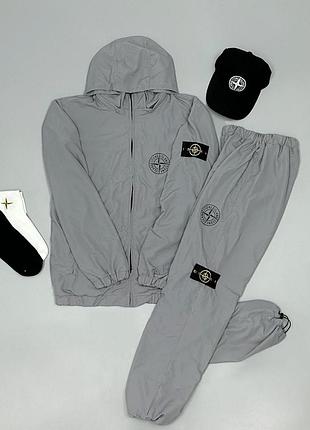 Костюм из плащевки+кепка+носочки в подарок stone island серый