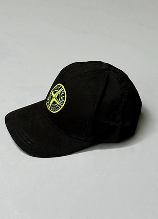 Кепка stone island кольоровий логотип