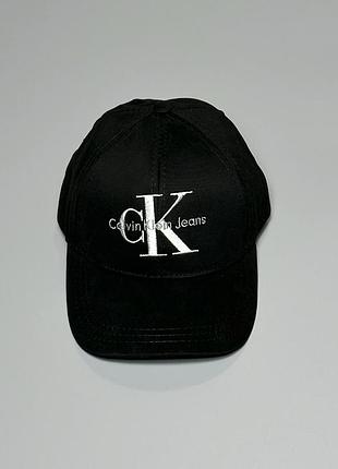 Кепка calvin klein