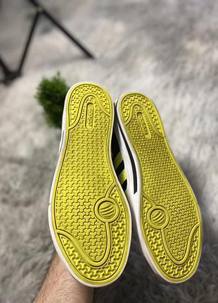 Adidas daily team 6