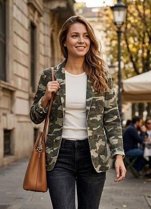 Стильный камуфляжный пиджак f.k. made in italy, размер xxl (унисекс)