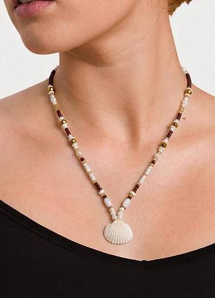 Намисто з мушлею