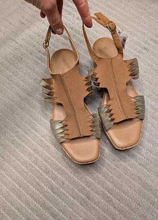 Босоножки next zara 38 р 24,5 см. новые кожаные