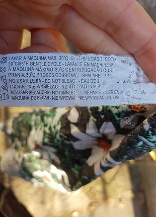 Дуже красива блуза на мініатюрну дівчину2 фото