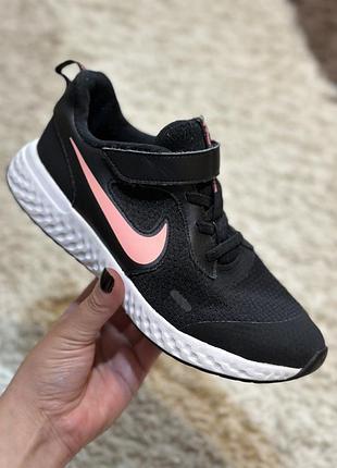 Оригінальні кросівки nike 35 розмір сітка для дівчинки на липучці (22см устілка) бу