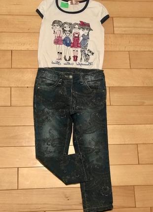 3d джинсы с объёмным узором и футболка1 фото