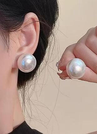 Элегантные круглые желовые серьги гвоздики