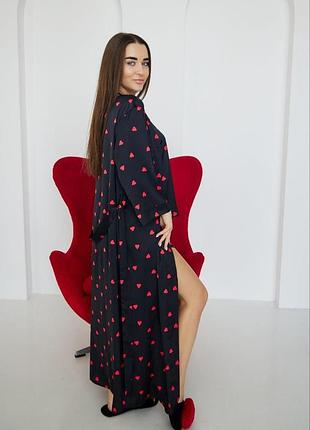 Жіночий довгий шовковий халат в сердечки р.s,m,l,xl.