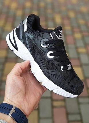 Жіночі літні кросівки adidas astir чорні на білій кросівки адідас астір сітка топ якість 41(26см)