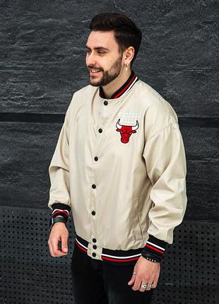 Чоловічий ,бежевий бомбер chicago bulls, куртка бомбер осіння для хлопця, бомбер чікаго булс l