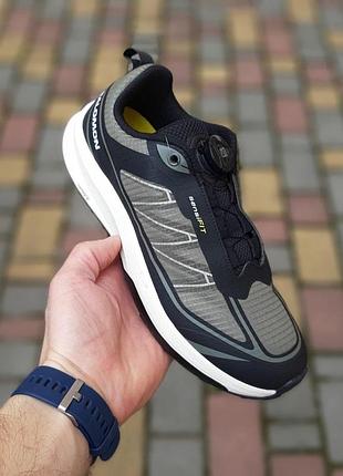 Чоловічі кросівки salomon sensifit boa хакі з чорним кросівки саломон сенсіфіт тренд 2025 року