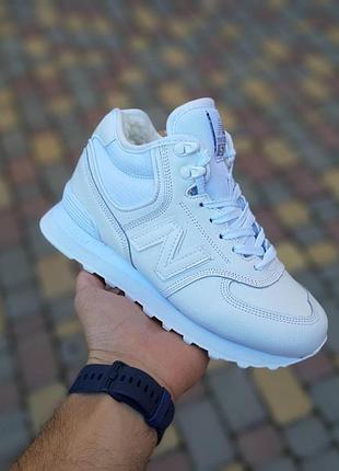 Теплі зимові жіночі кросівки new balance 574 білі шкіряні високі зимовіщиті (22948 на хутрі 39)