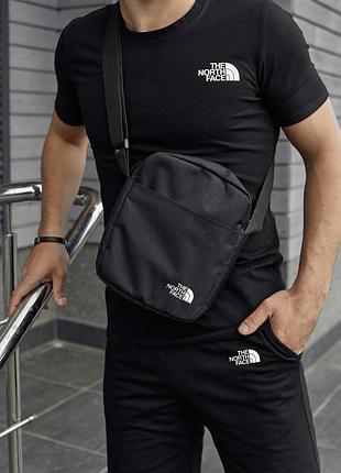 Комплект чоловічий tnf: футболка чорна + шорти чорні + барсетка чорна