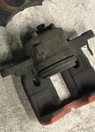 Б/у суппорт передний mitsubishi colt, smart forfour, a4544200601, 4605a066 правый