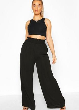 Штани жіночі boohoo чорні l/48 нові — широкі зі складками на талії