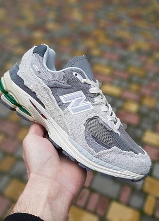 Чоловічі літні кросівки new balance 2002r сірі з зеленим кросівки нюбеленс 2002р топ якість 43(27,5см)