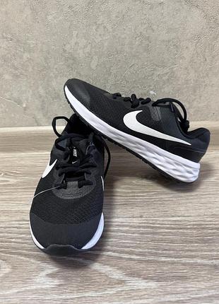Кроссовки nike 36 рр