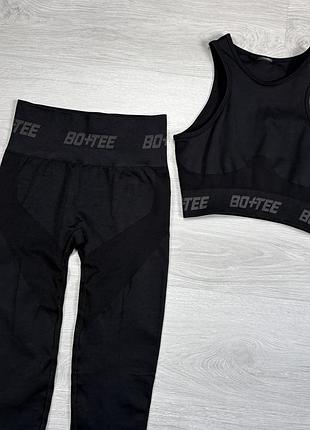 Спортивний костюм топ і лосини bo+tee