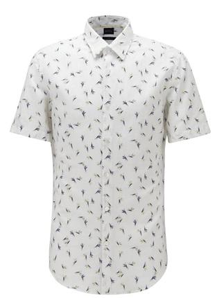 Стильна лляна  літня сорочка короткй рукав ,бренду boss (hugo boss) slim fit, розмір м.