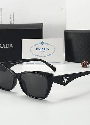 Жіночі окуляри від сонця pr (27126) black