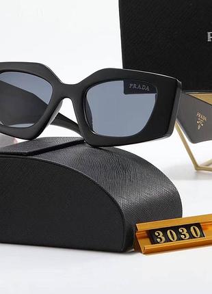 Жіночі брендові сонцезахисні окуляри prada (3030) black