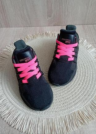 Кросівки adidas 28 р. 17.5-18 см.