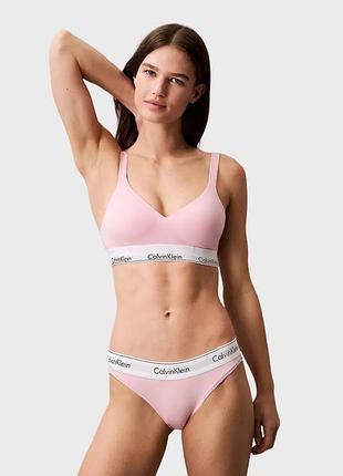 Комплект рожевої нижньої білизни calvin klein xs