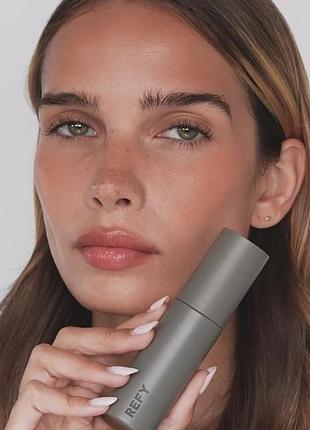 Зволожувальний фіксуючий спрей для макіяжу refy face setter spray