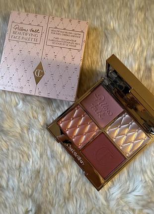 Палетка румʼяна та хайлайтер charlotte tilbury pillow talk beautifying face palette medium/deep