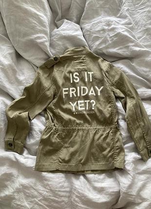 Вітровка h&m 8-9 років