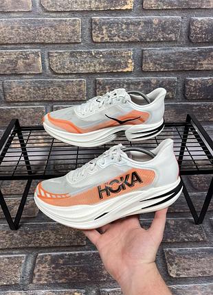 Кросівки hoka cielo x1 2.0 46.5 розмір оригінал нові сток