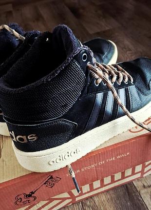 Кроссовки adidas