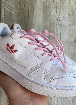 Кросівки дитячі adidas білі з рожевим, розмір 31, ідеальний стан