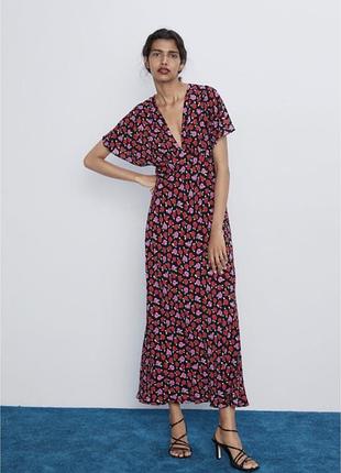 Сукня у квітковий принт zara
