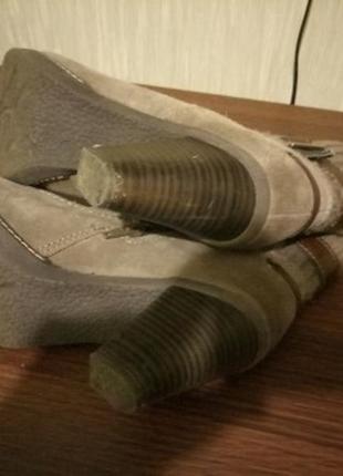 Шикарні демісезонні черевики ,натуральний нобук р. 39 на широку ногу9 фото