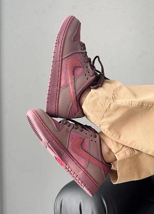 Жіночі літні кросівки nike sb dunk low city of love burgundy crush 6
