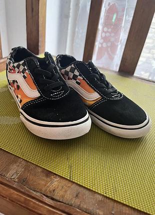 Гарні кеди vans