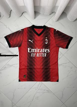 Оригінал! футбольна джерсі ac milan 2023/24 – leão 10 – розмір m (puma)
