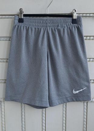 Шорты nike dri-fit, 5-6 лет