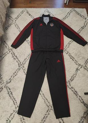 Чоловічий спортивний костюм adidas розміру м
