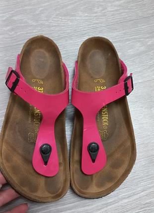 Жіночі шльопанці birkenstock
