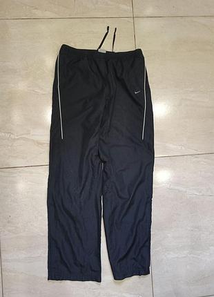 Нейлоновые брюки nike
